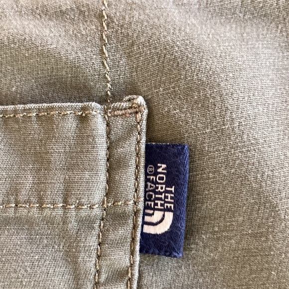 Shorts by The North Face - Picture 6 of 8